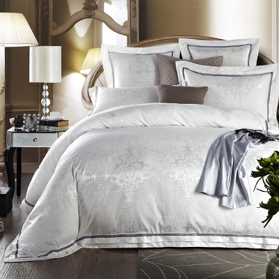 4-Piece Set Of European-Style Luxury Light Luxury Bedding