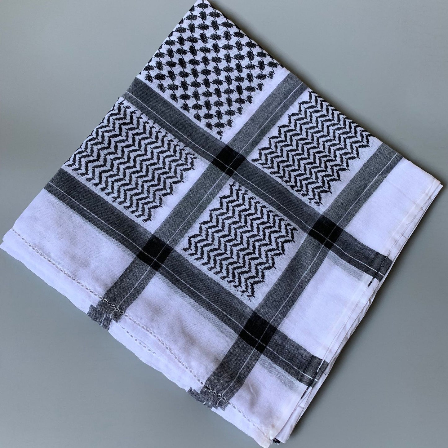 Men's keffiyeh