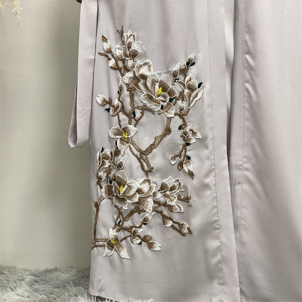 Women's Fashion Embroidered Long-sleeved Slim-fit Robe